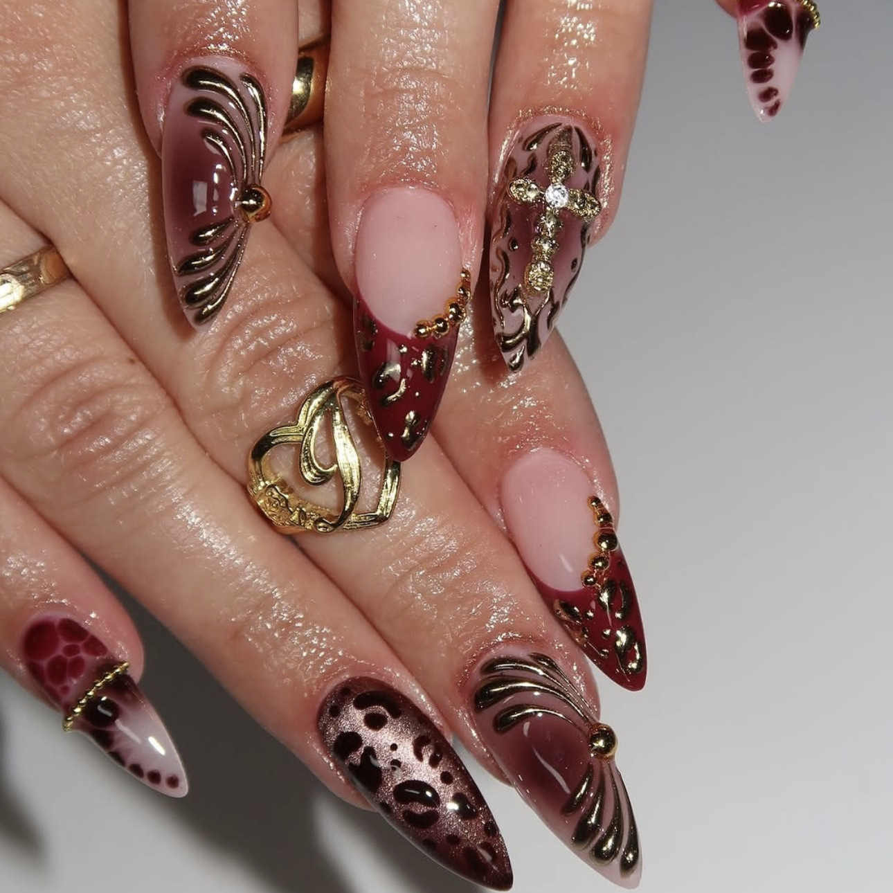 Градиентные винно-красно-корич – обзор и цена Press On Nail Set