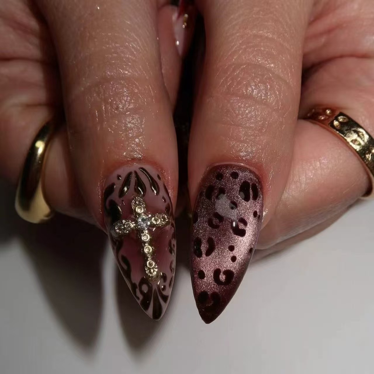 Градиентные винно-красно-корич – обзор и цена Press On Nail Set
